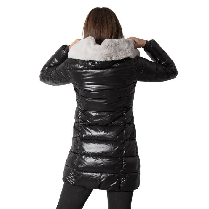 No Zone Women Jacket - Fizigo